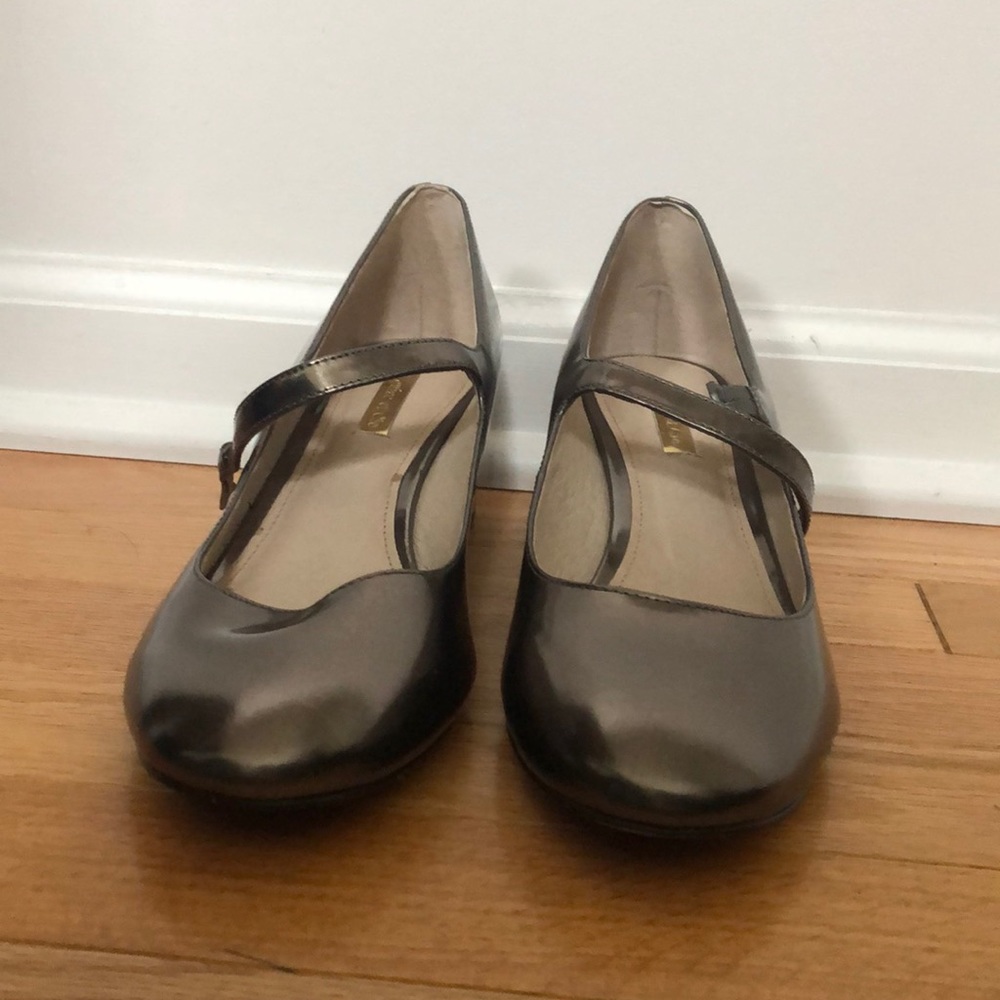 Metallic Louise et Cie Maryjane Heels